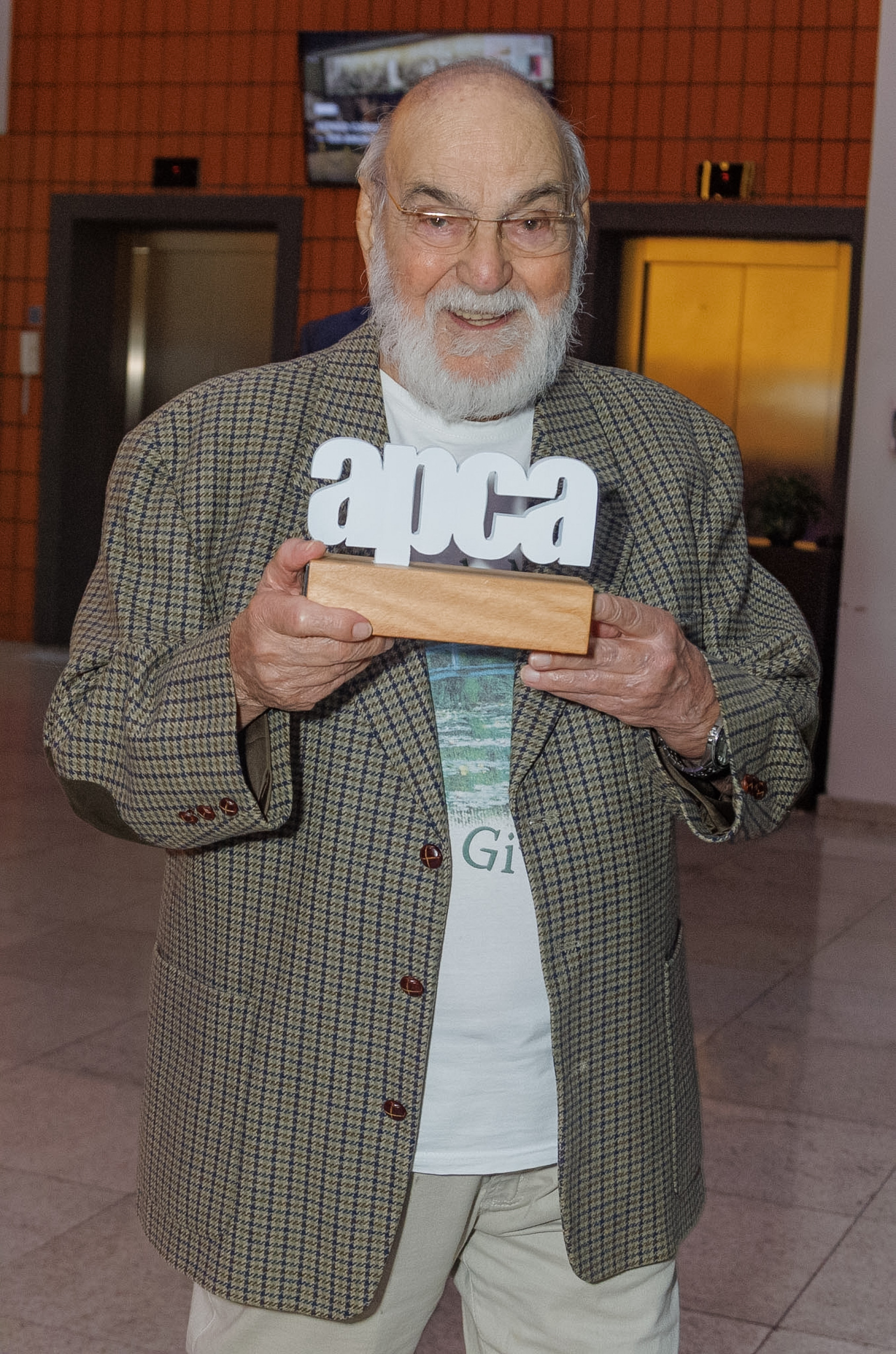 Lima Duarte é homenageado pelos 75 anos de carreira
 - Clayton Felizardo / Brazil News