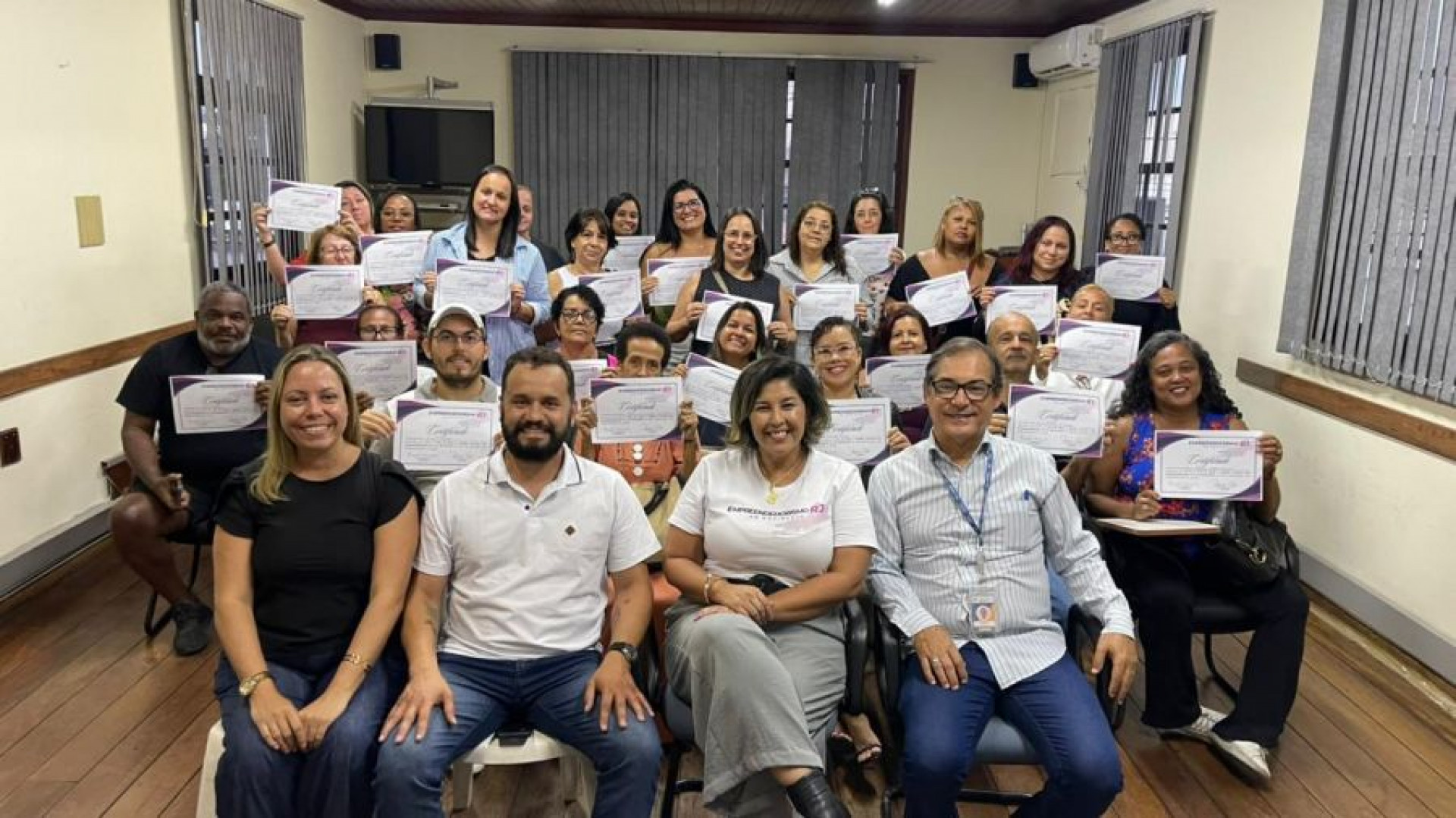 Feirantes de Rio das Ostras ganham capacitação para vender mais e atrair clientes
