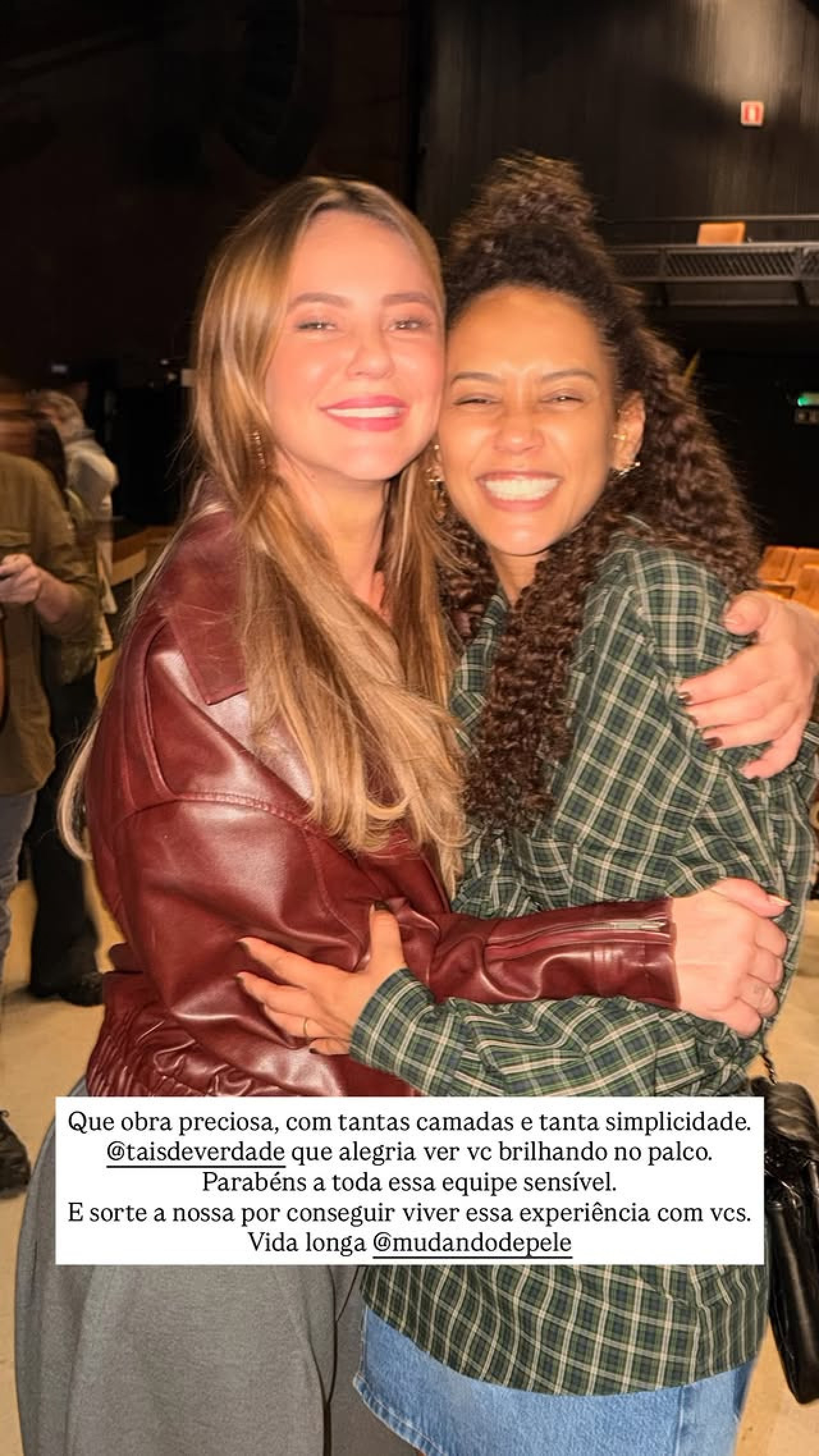 Paolla Oliveira prestigia Taís Araujo no teatro - Reprodução / Instagram