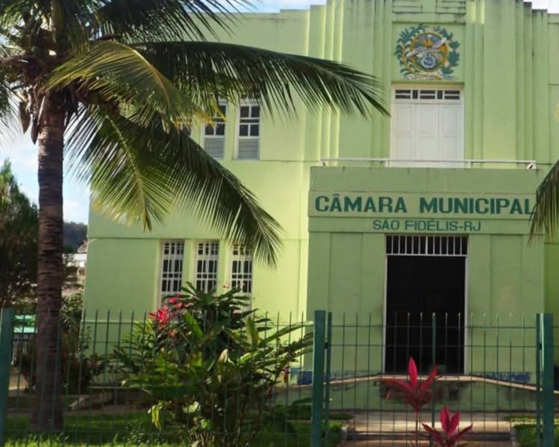 MPRJ de São Fidelis cumpre mandados sobre 