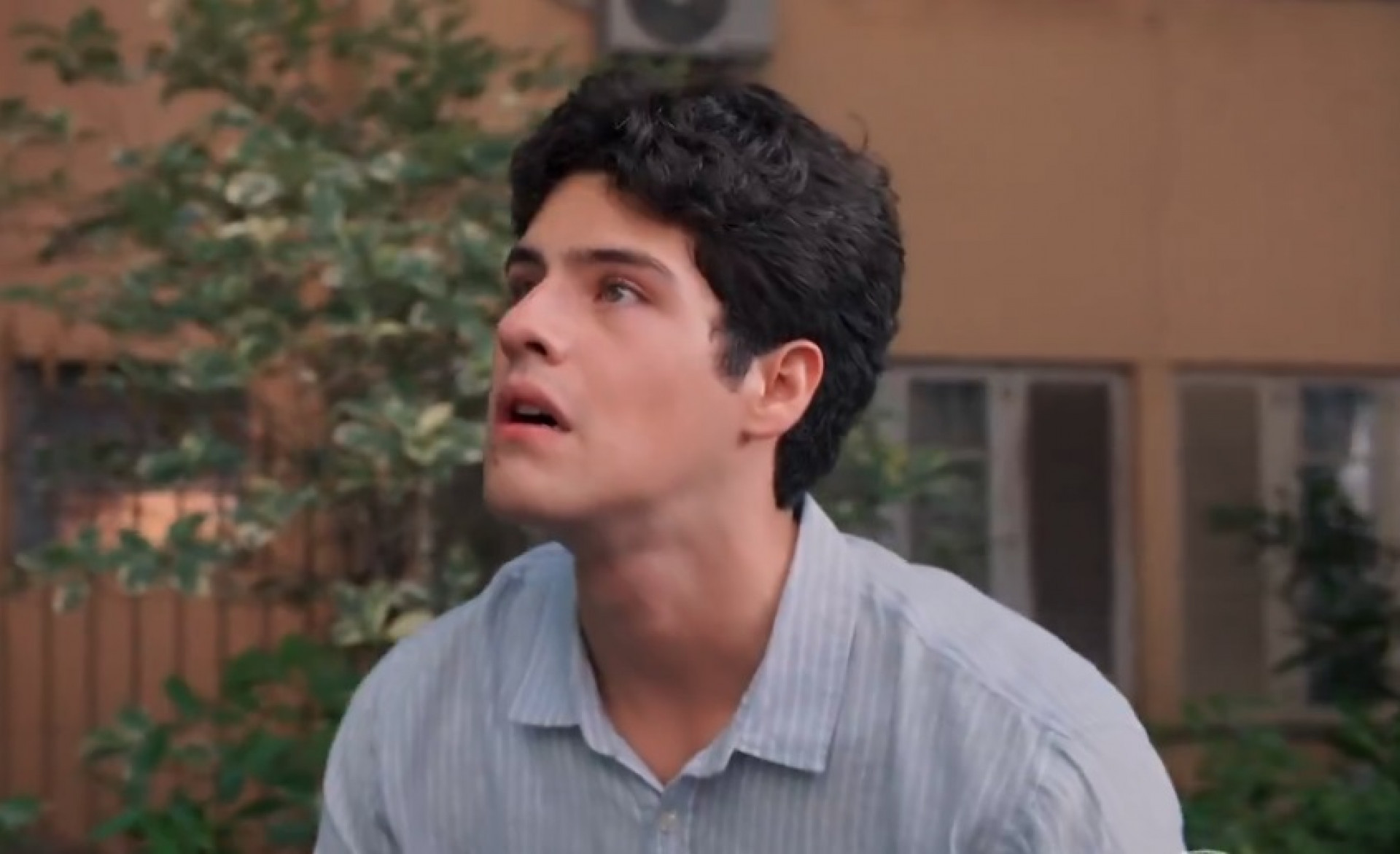 Na reta final de Três Graças, Raul (Paulo Mendes) salva a filha - Reprodução de vídeo