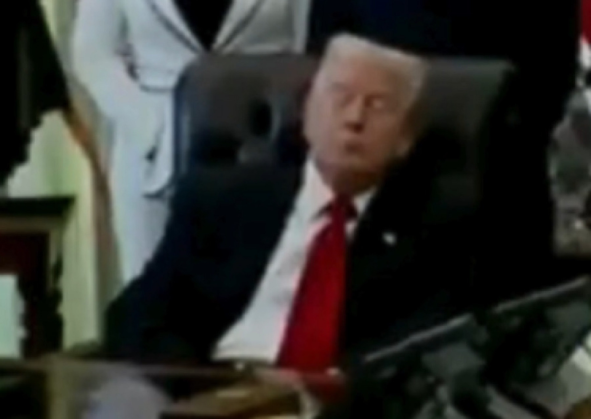 Trump revela que faz exercícios apenas 'um minuto por dia'