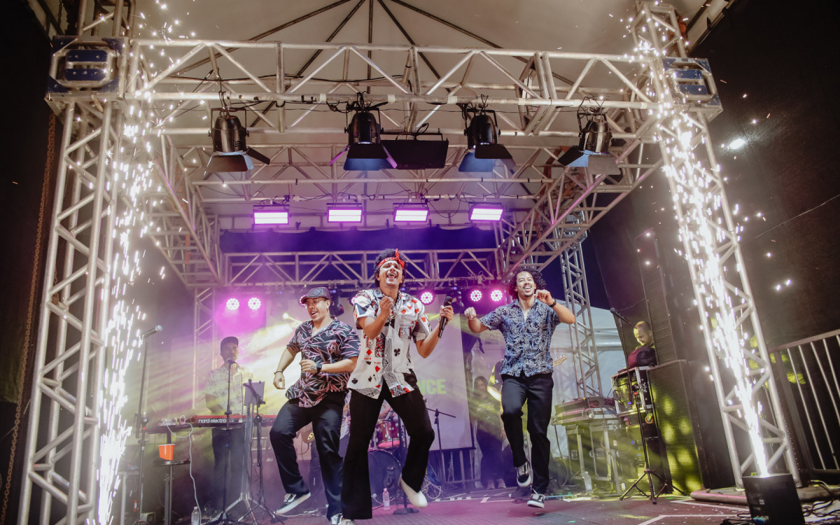 'Wake The Dead Festival' cresce e leva Detonautas para Mag&eacute; - Divulga&ccedil;&atilde;o