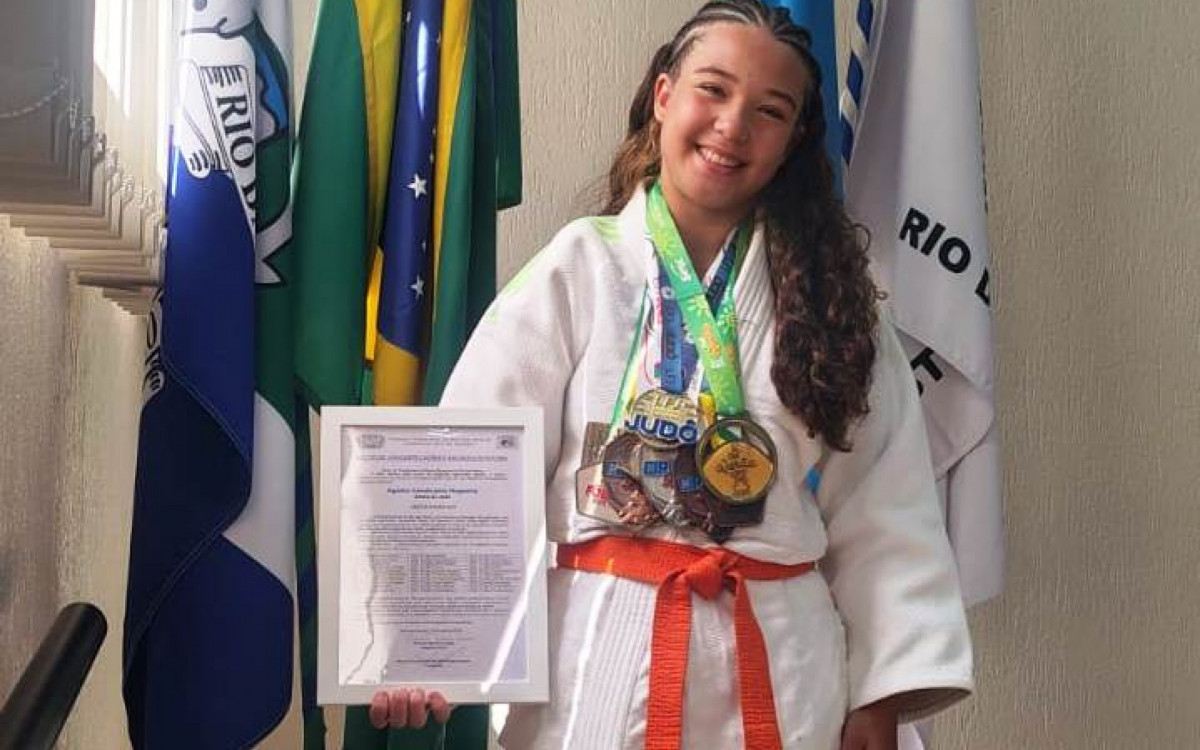 Ágatha Nogueira recebe homenagem e se consolida como exemplo para nova geração de atletas
