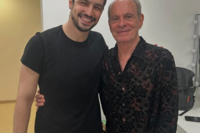 Ney Matogrosso participa do show de Gabriel Leone em São Paulo