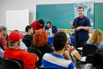 Marcelo Freixo lança biografia que revela os bastidores da luta contra o crime organizado