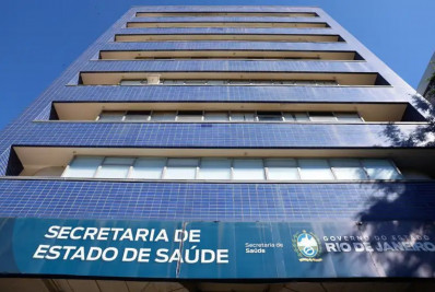 Governador em exercício do Rio exonera diretor da Fundação Saúde