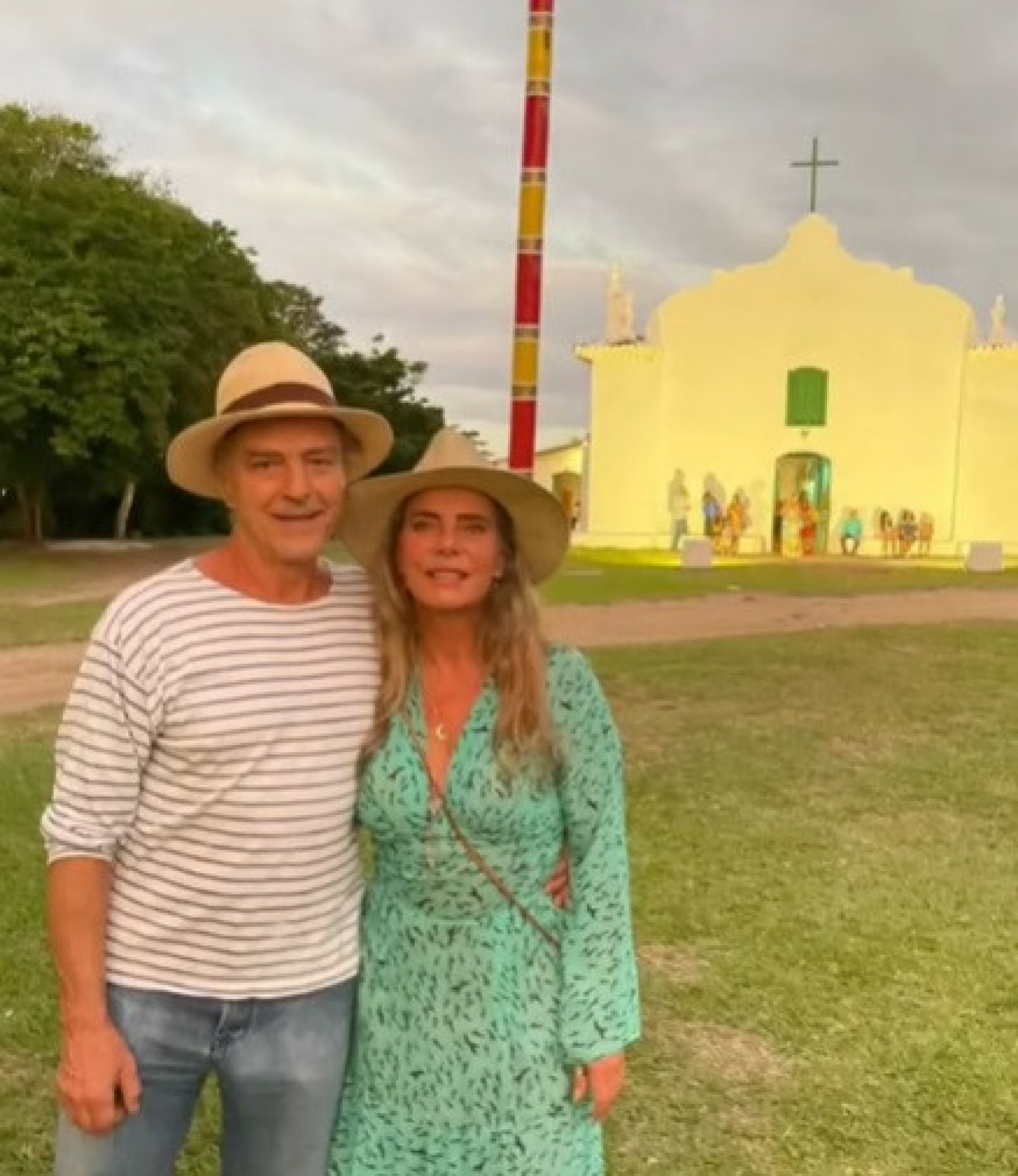 Carlos Alberto Riccelli e Bruna Lombardi  - Reprodução/Instagram 
