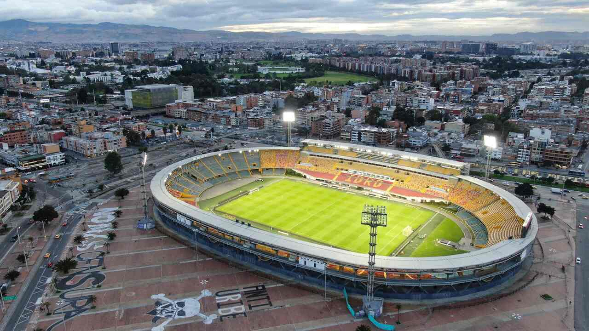 Est&aacute;dio de Santa Fe x Corinthians se transformar&aacute; em arena moderna e bilion&aacute;ria