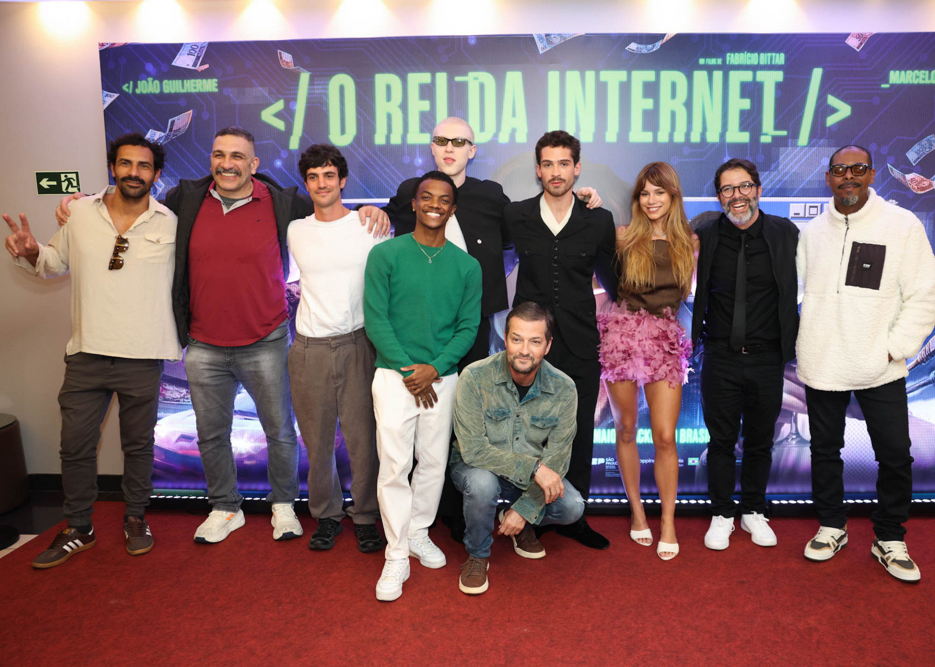Elenco de 'O Rei da Internet' - Brazil News