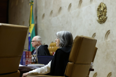 Cármen Lúcia vota a favor do RJ em disputa dos royalties no STF