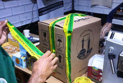 Operação apreende quase 2 mil litros de bebidas adulteradas em Belo Horizonte