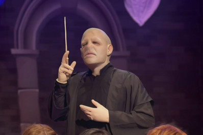 Sala Nelson recebe o espetáculo interativo Escola de Magia