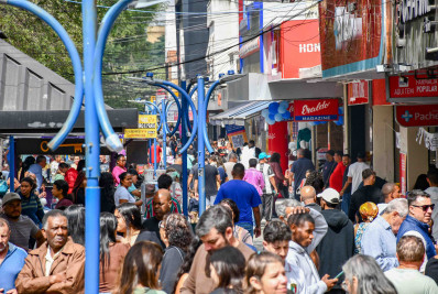 Sábado de Compras movimenta comércio de Resende na véspera do Dia das Mães
