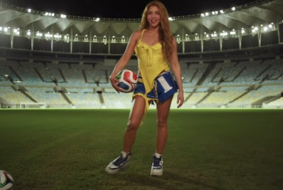 Vídeo: Shakira anuncia música para Copa do Mundo