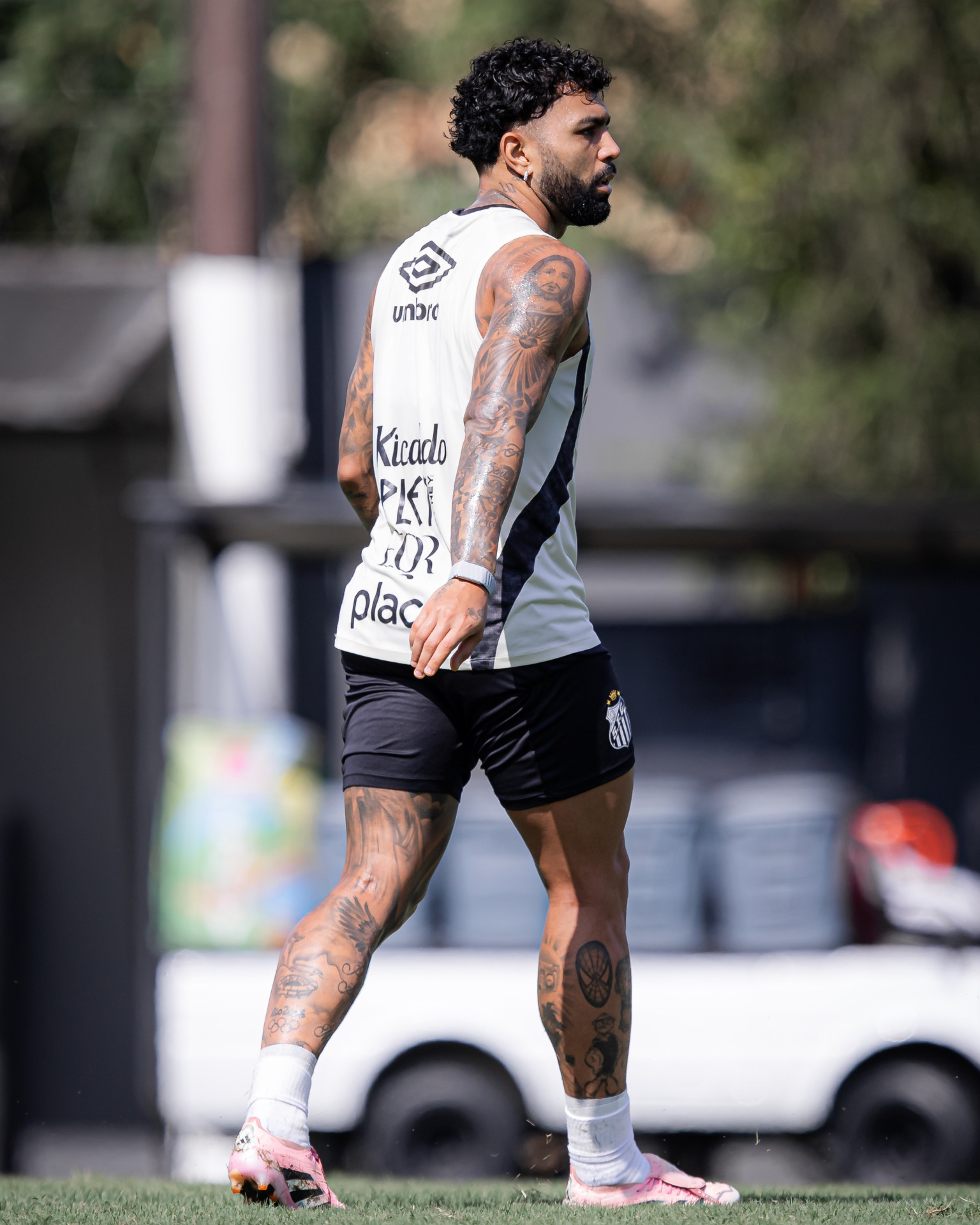 Santos vê Gabigol mal fisicamente e situação gera incômodo em Cuca