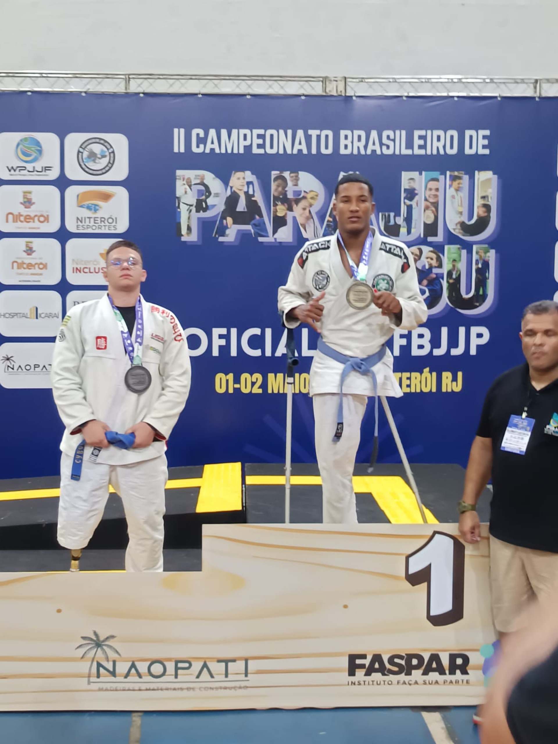 Jovem atleta de Niterói conquista título brasileiro no parajiu-jitsu