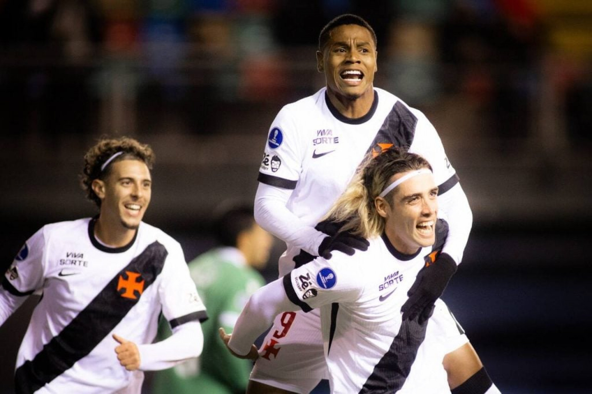 Matheus Fran&ccedil;a ganha moral em reta final de contrato no Vasco