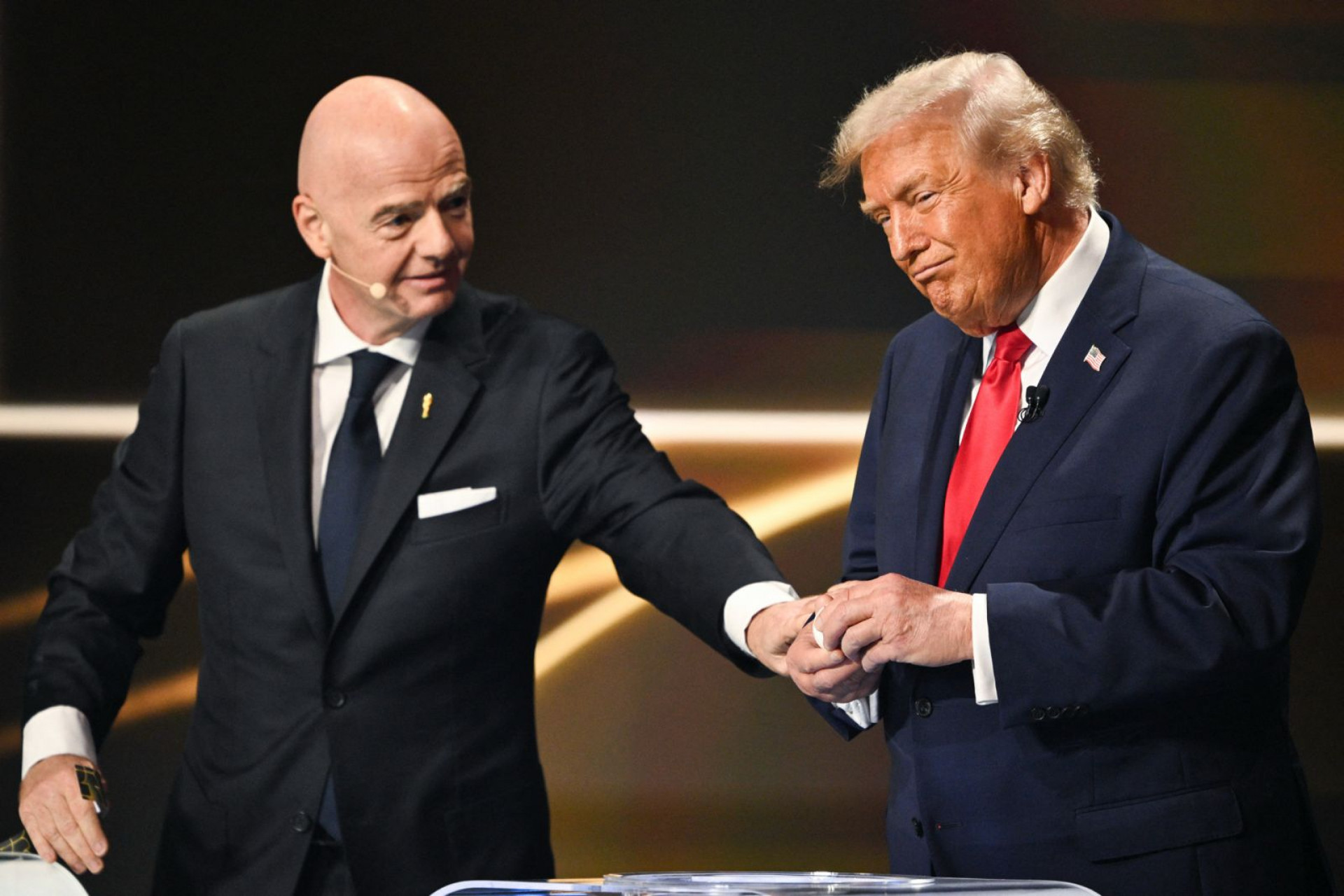 Trump descobre valor do ingresso para ver jogo dos EUA na Copa e conta que não pagaria