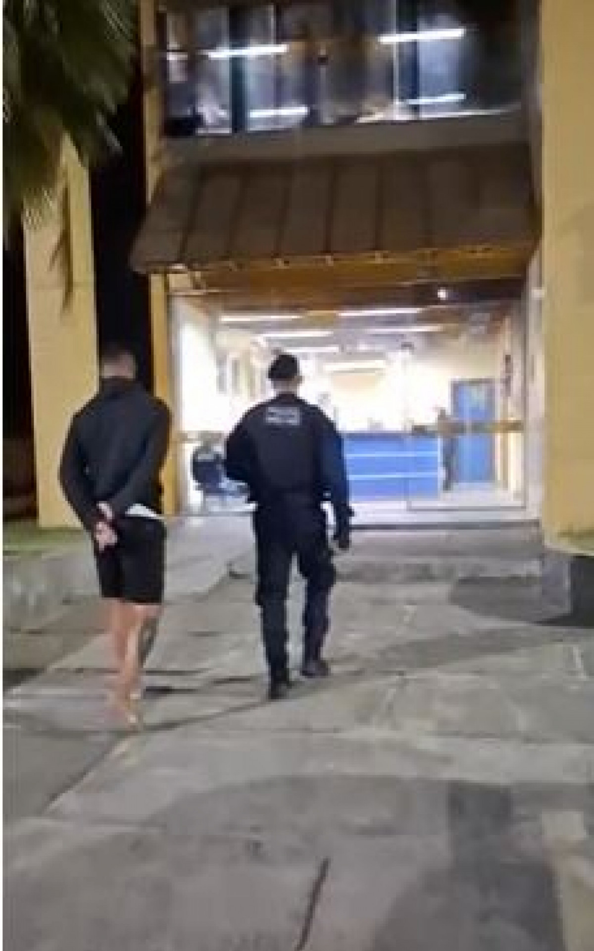 Goleiro Bruno foi preso em São Pedro da Aldeia - Reprodução