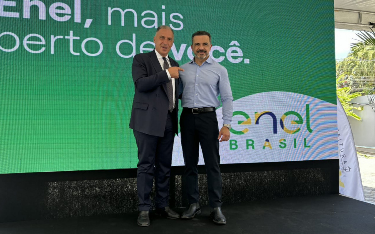  presidente Enel/Rio Francesco Moliterni (E) e o diretor de Redes da Enel Jos&eacute; Luis Salas