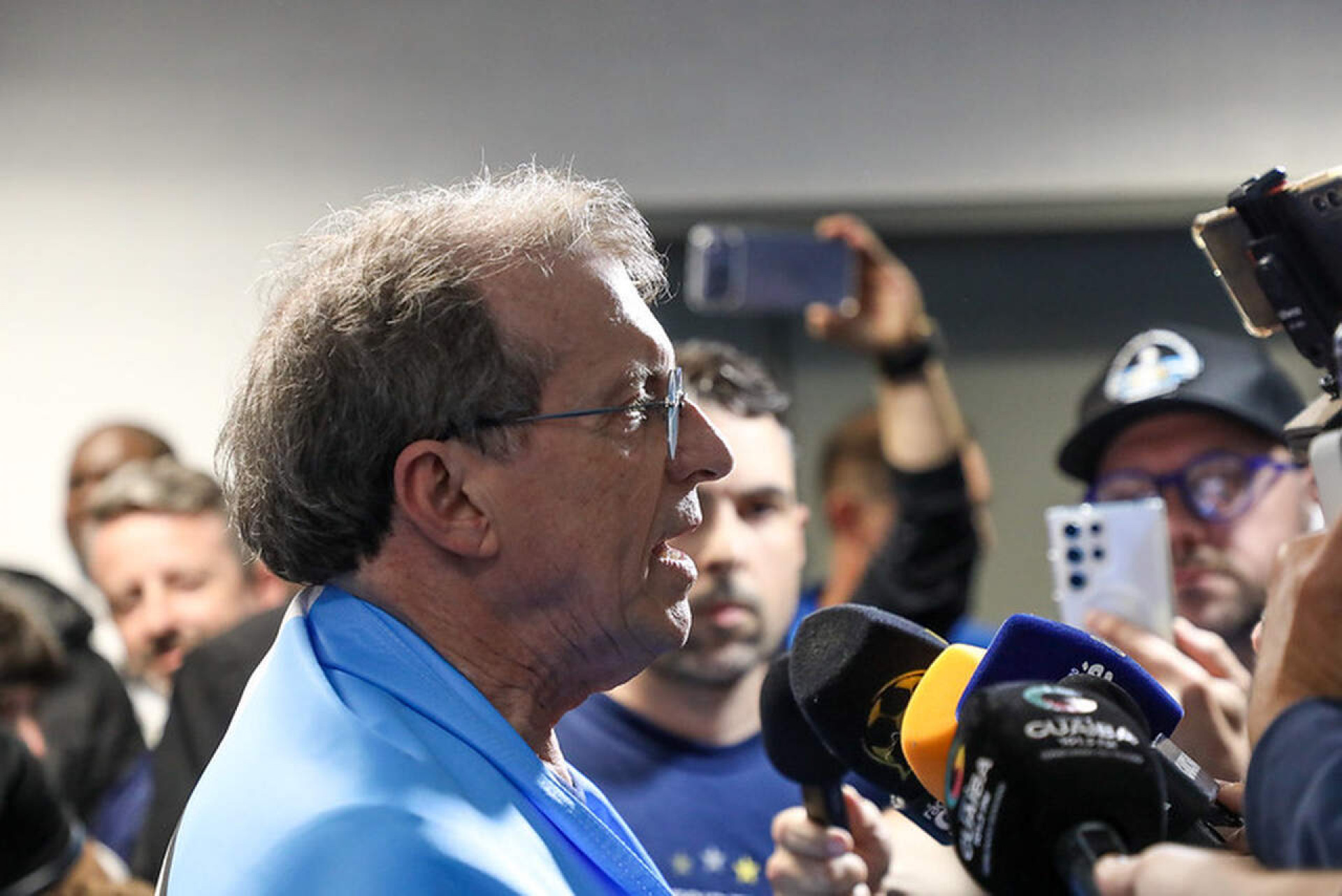 Gr&ecirc;mio fecha acordo milion&aacute;rio com o Flamengo nos bastidores da Libra
