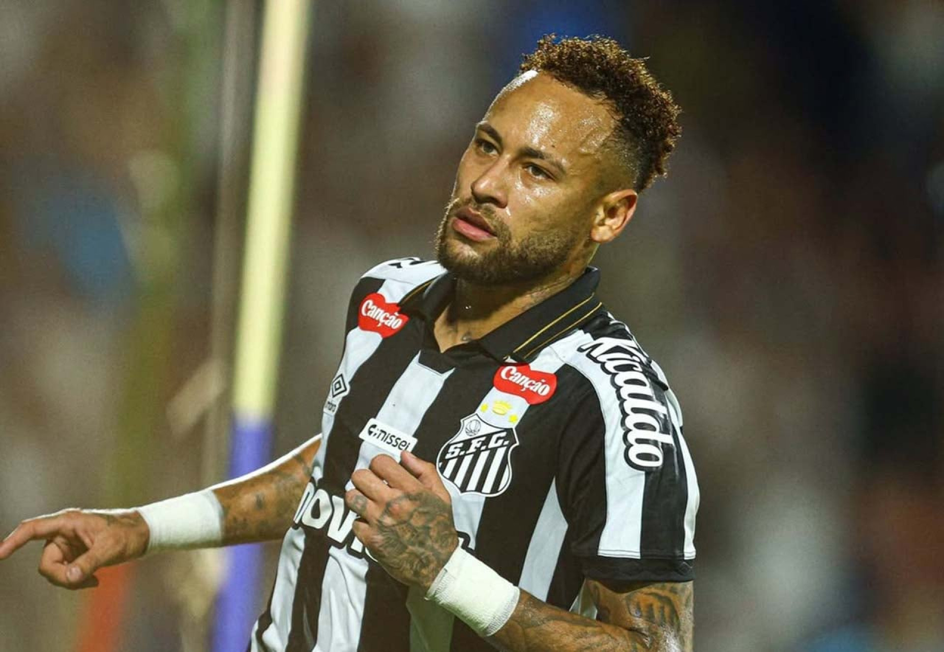 Endrick &eacute; cauteloso sobre a presen&ccedil;a de Neymar na Copa: “N&atilde;o tenho decis&atilde;o formada”