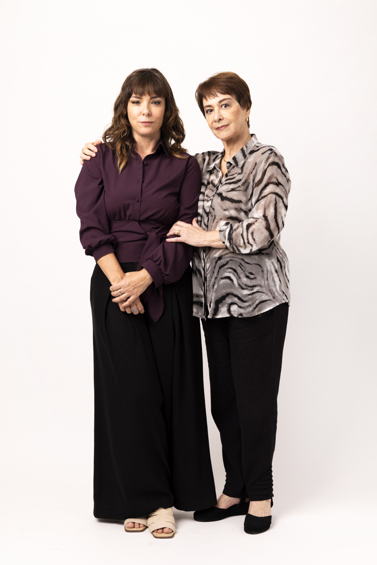 Nívea Maria e Regiane Alves estrelam o espetáculo 'Querida Mamãe' - Leo Aversa / Divulgação