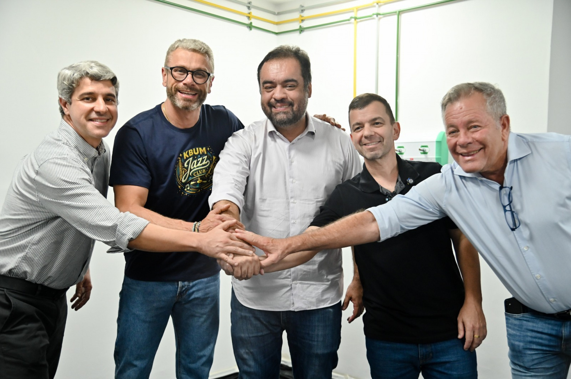 Furlani e Cláudio Castro conferem as instalações do Hospital de Olhos de Barra Mansa