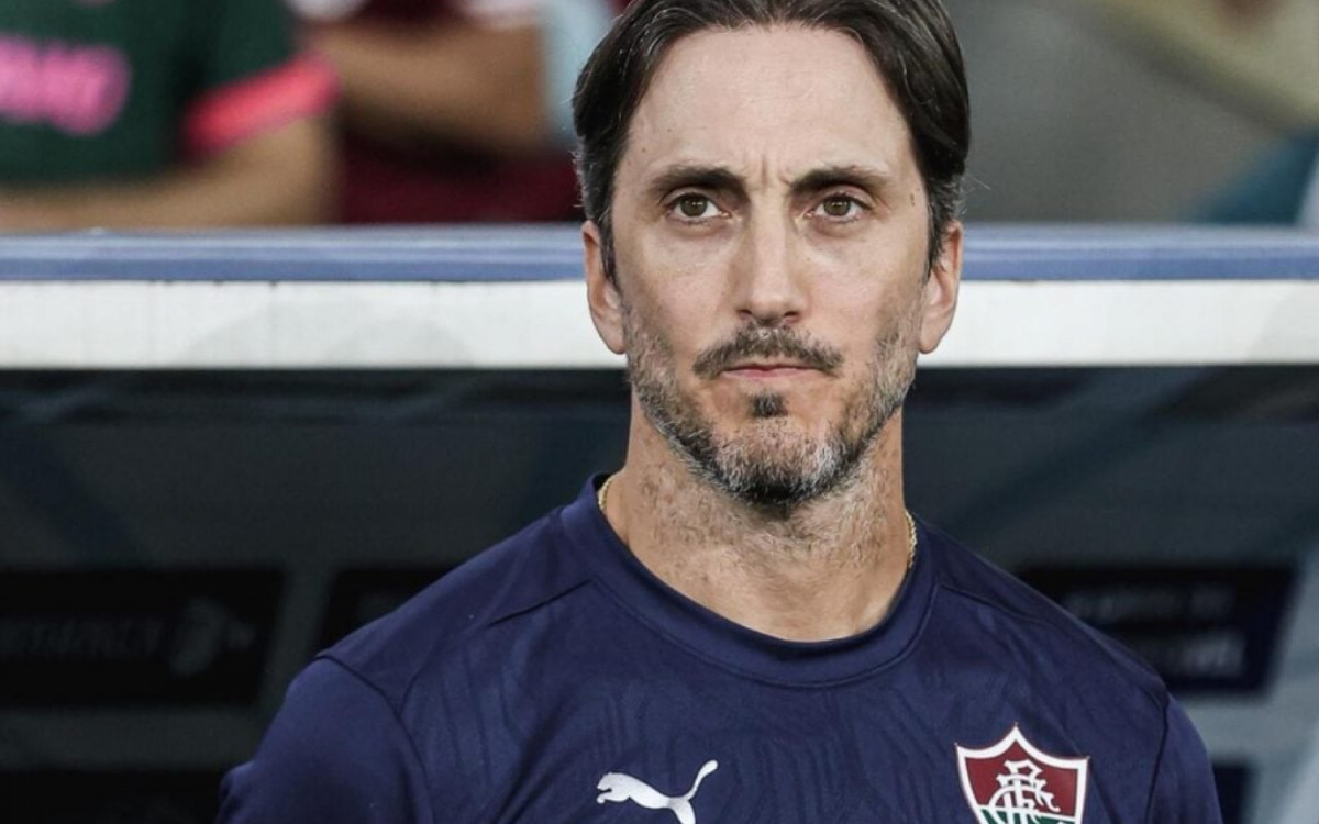 Zubeld&iacute;a d&aacute; raz&atilde;o &agrave;s cr&iacute;ticas da torcida do Fluminense ap&oacute;s novo empate: “Est&atilde;o no direito”