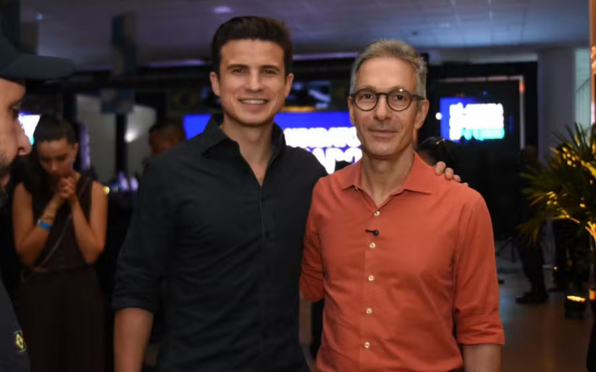 Pré-candidato ao governo do Rio André Marinho ao lado do ex-governador de Minas Gerais Romeu Zema