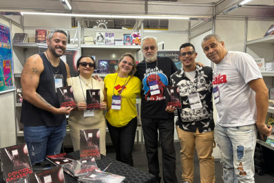 Escritores lançam livro coletivo em Niterói neste sábado