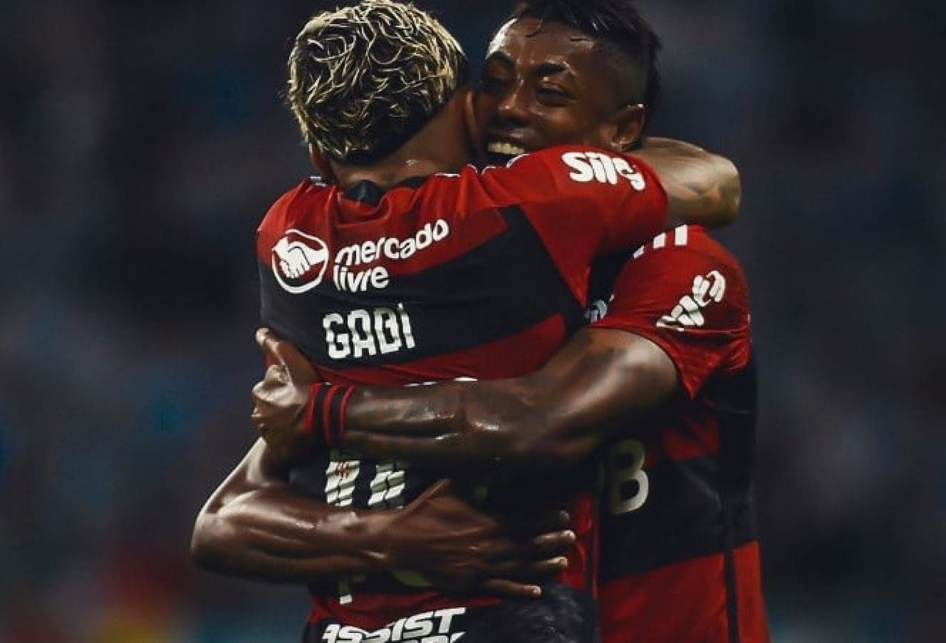 Jogos do Flamengo na Arena do Gr&ecirc;mio tem m&eacute;dia alta de gols
