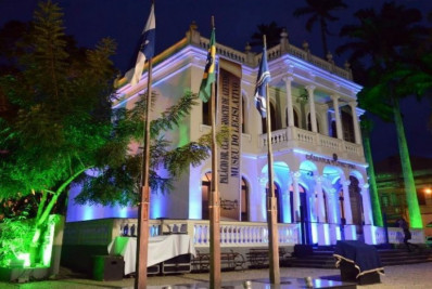 Vozes femininas e histórias de luta ganham espaço em curso sobre direitos das mulheres em Macaé