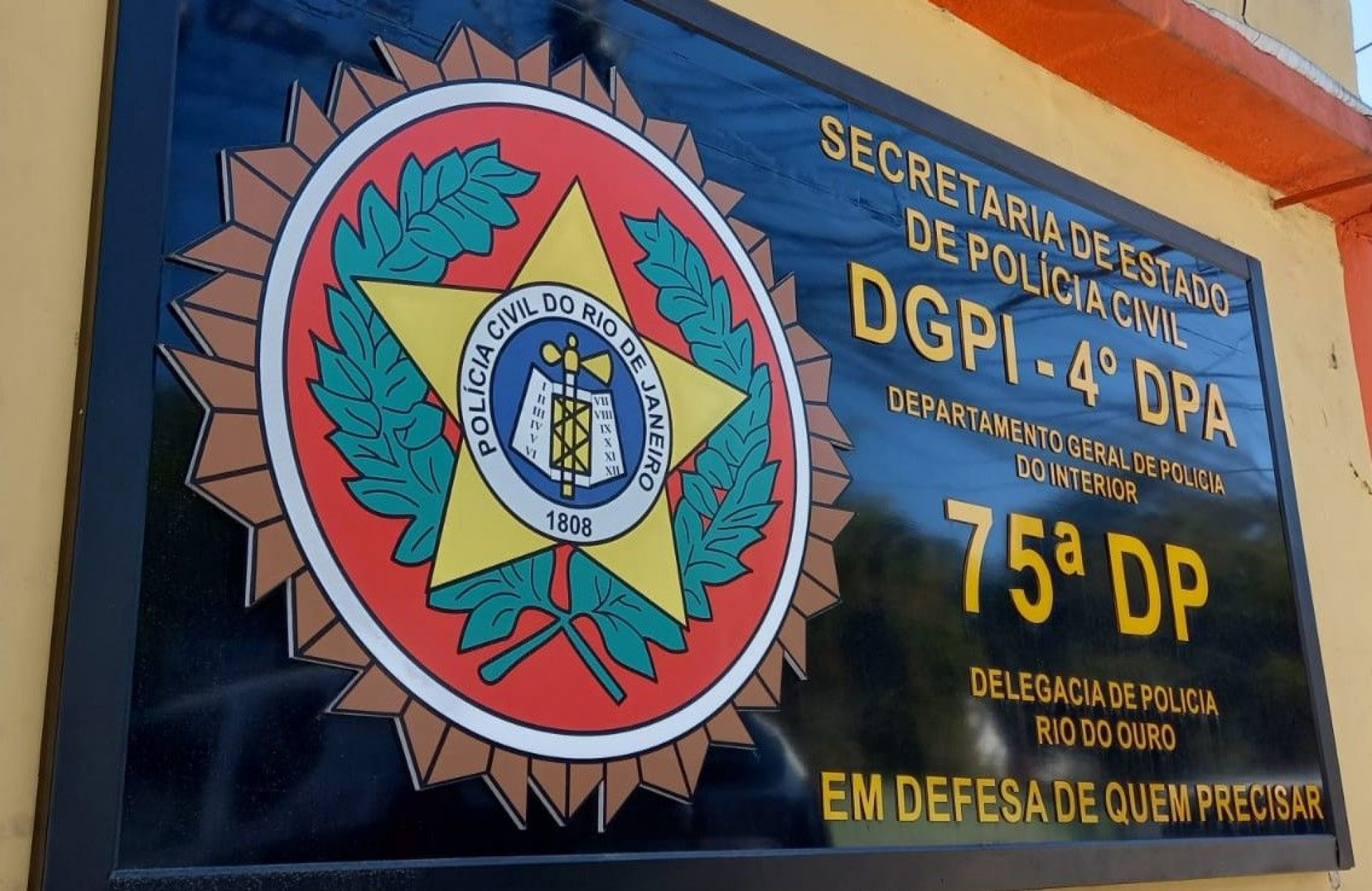 Homem é preso por estupro e aliciamento de menor em São Gonçalo