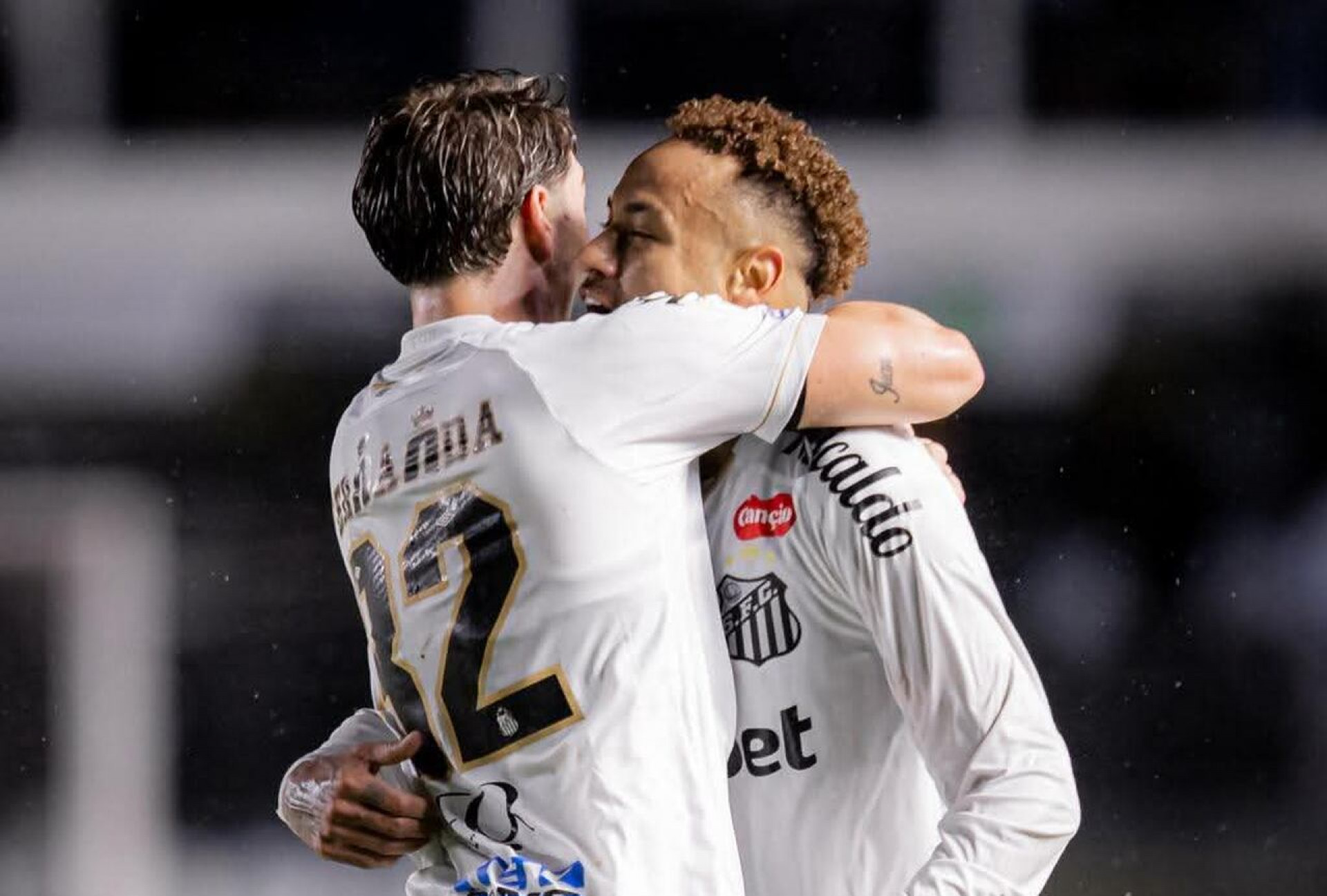 Cuca elogia Neymar ap&oacute;s vit&oacute;ria do Santos: “Tem uns lances geniais”
