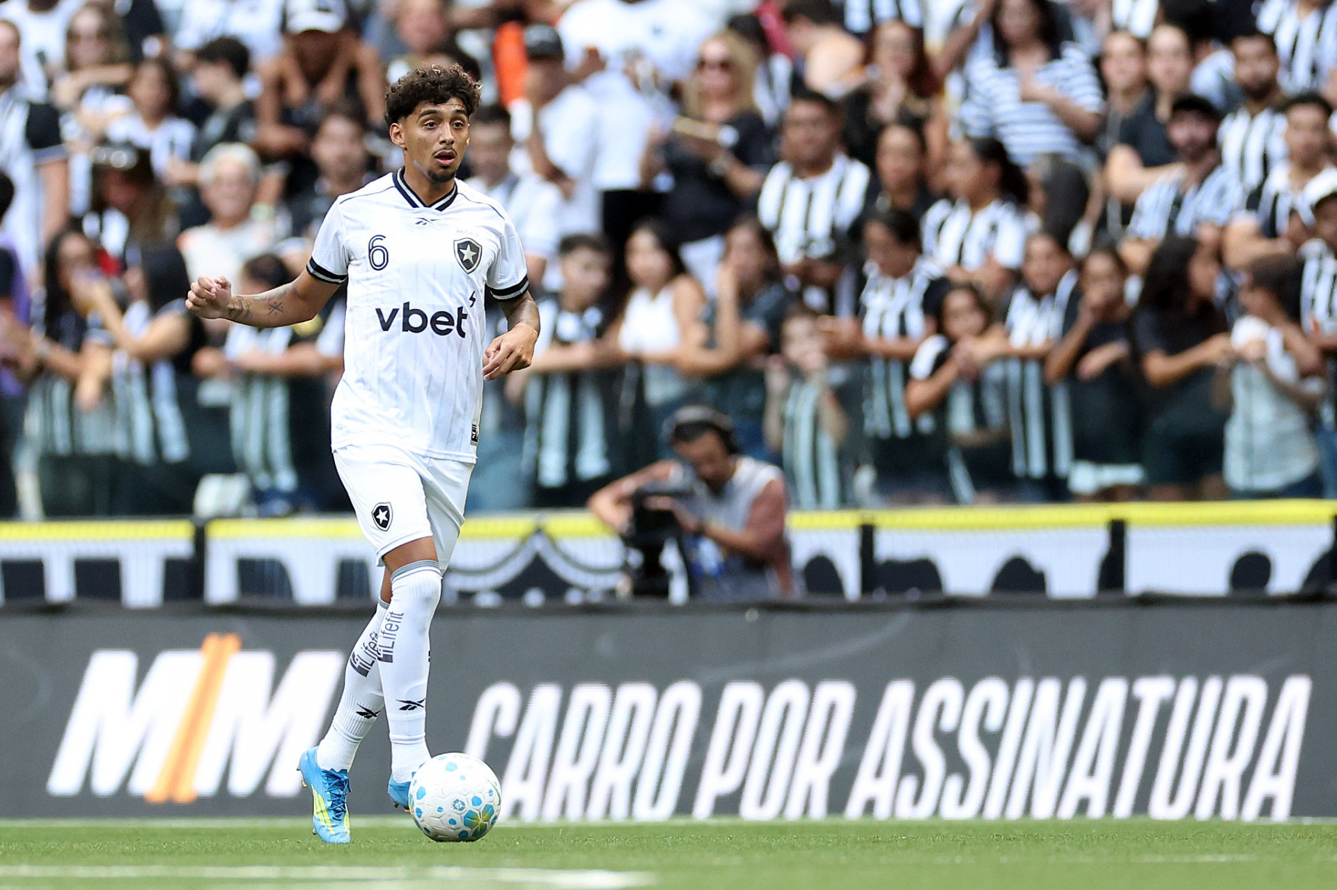 Medina em ação em Atlético-MG x Botafogo - Vitor Silva / Botafogo