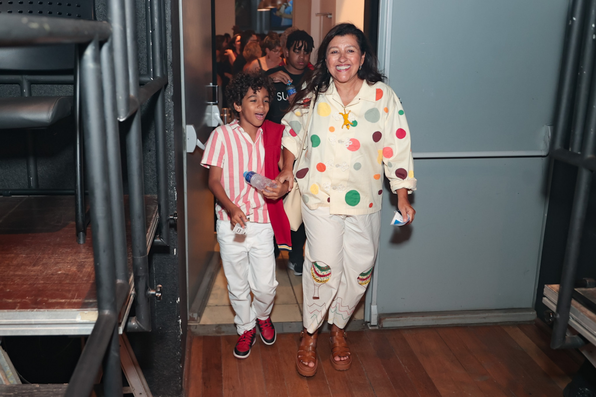 Regina Casé e família prestigiam estreia da peça 'Surda', de Benedita Casé - Victor Chapetta/BrazilNews