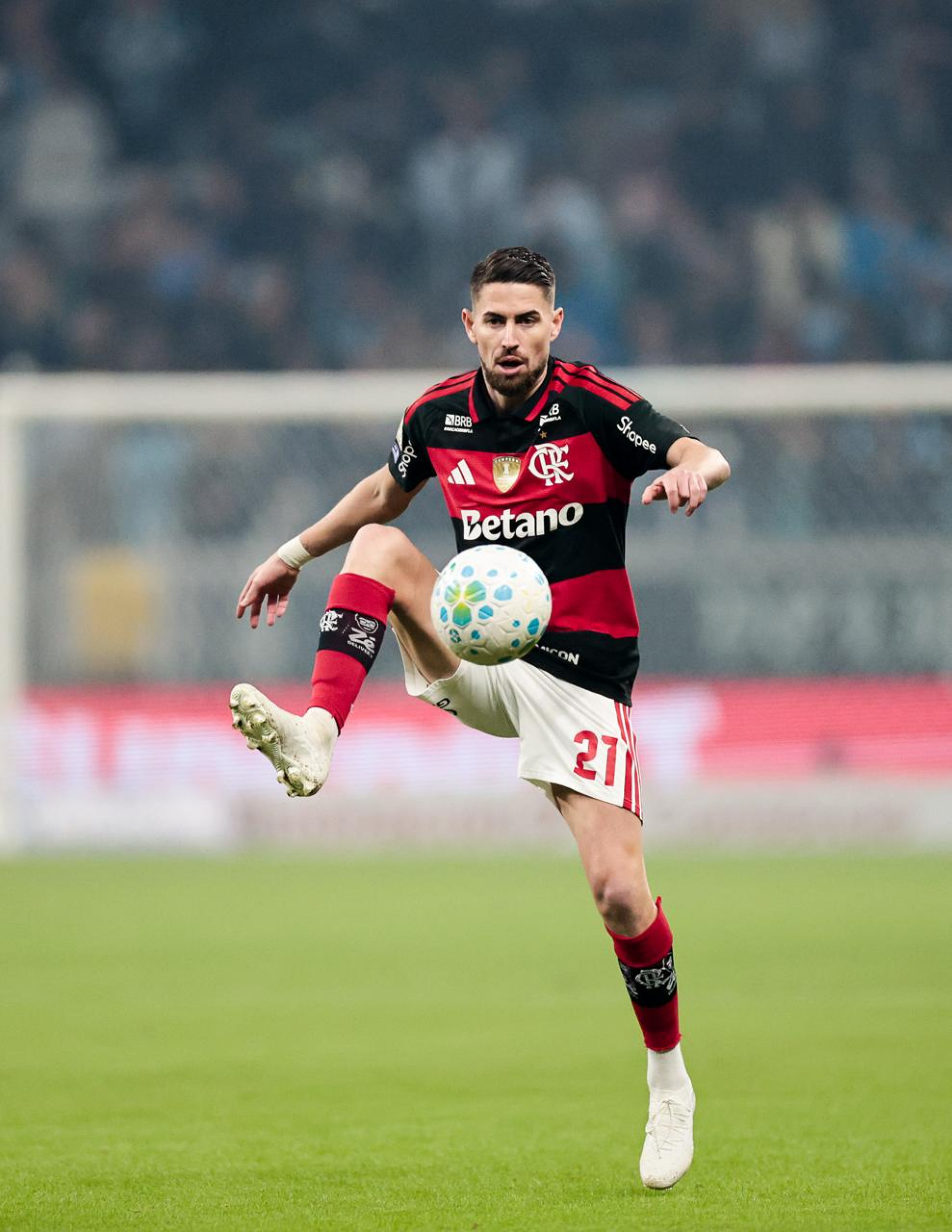 Jorginho comandou o meio de campo em Gr&ecirc;mio x Flamengo - Gilvan de Souza/Flamengo