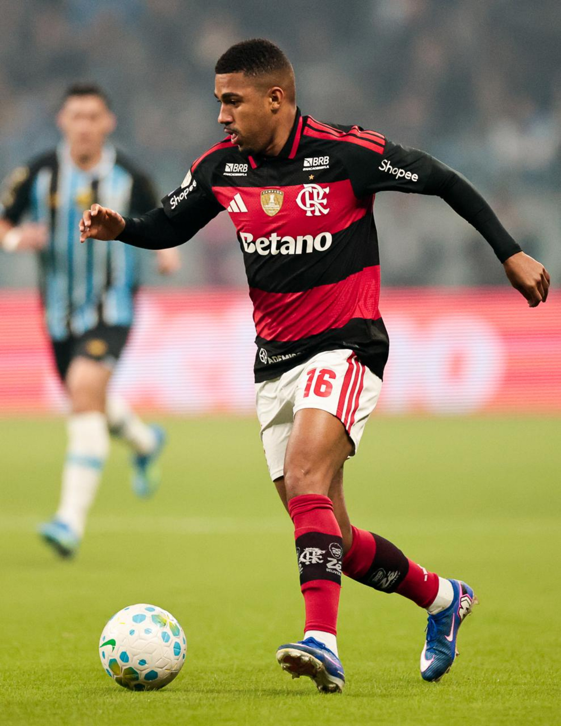 Samuel Lino perdeu chance incr&iacute;vel em Gr&ecirc;mio x Flamengo - Gilvan de Souza/Flamengo