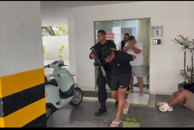 Policiais da 166ª DP prendem irmãos integrantes da quadrilha que rouba idosos em caixa eletrônico 