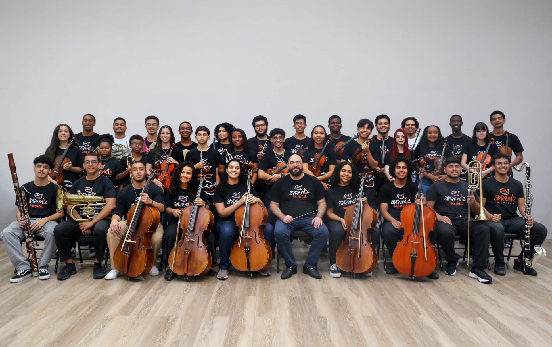 Aprendiz Musical comemora 25 anos com lançamento do álbum Choro Sinfônico