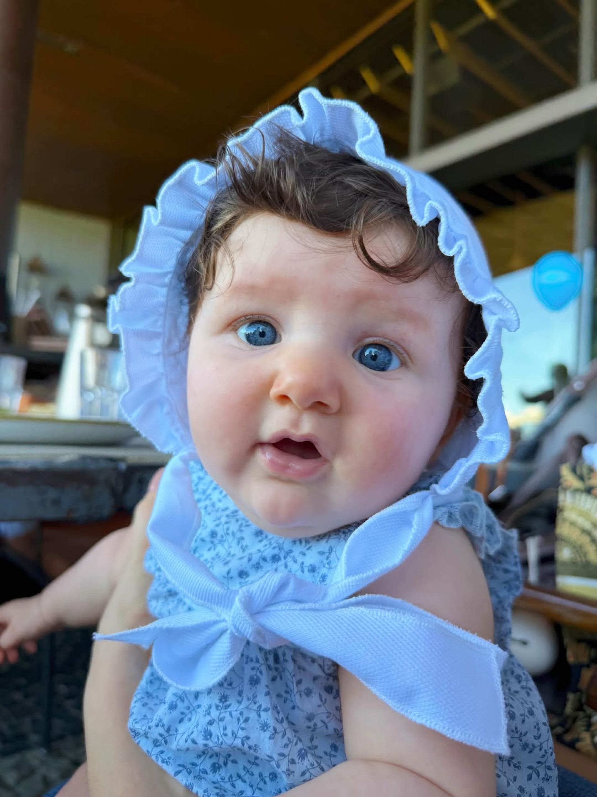 Camila Queiroz e mostra clique raro da filha, Clara - Reprodução / Instagram