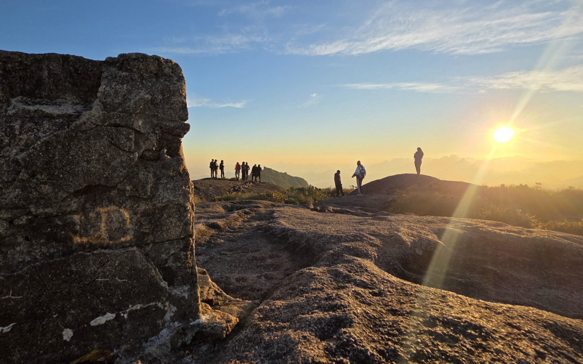 Guapimirim: 185 anos da Pedra do Sino abrem temporada de montanhismo