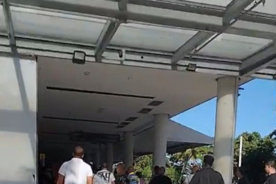 Vídeo: Taxistas e motoristas de aplicativo brigam no Aeroporto Santos Dumont