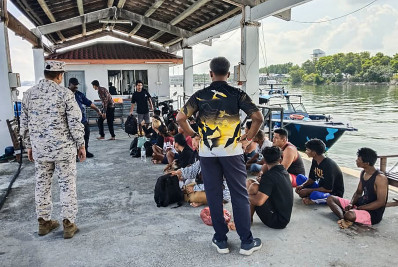 Naufrágio de embarcação de migrantes deixa 14 desaparecidos na Malásia