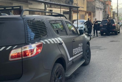 PF cumpre 236 mandados em operação contra facções criminosas em 16 estados
