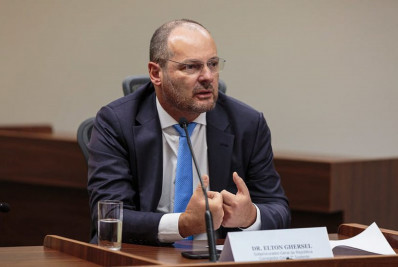 Corregedor rejeita afastamento de procurador acusado de 'ir pra cima' de advogada