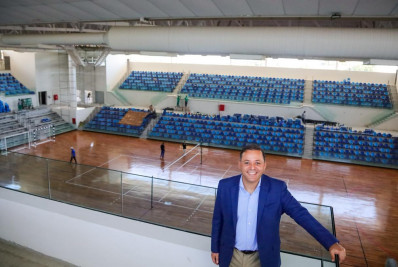 Roberto Carlos inaugura Arena Niterói