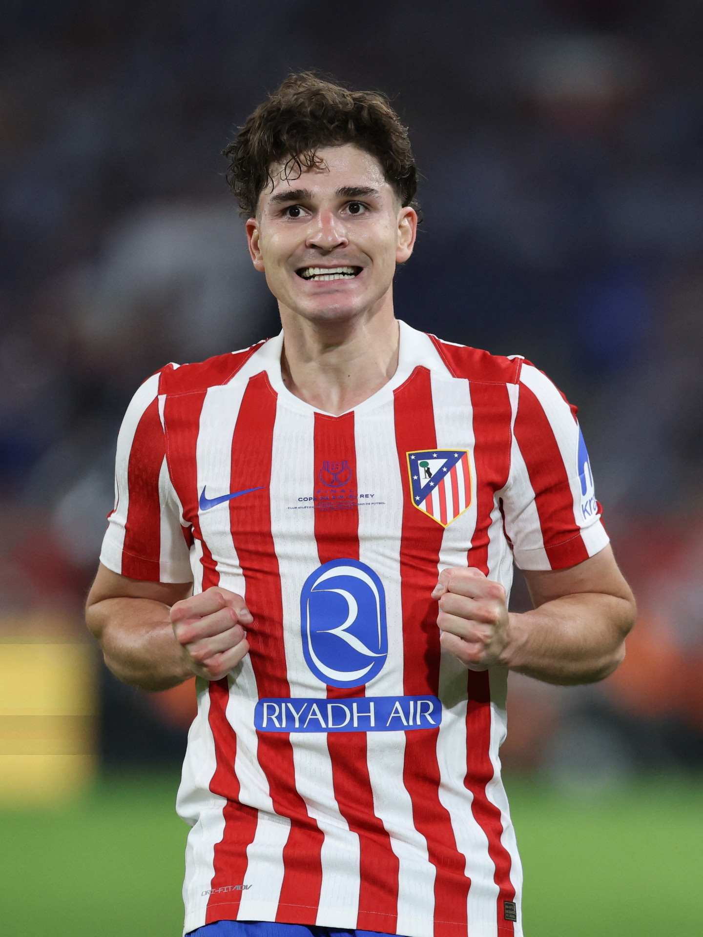 PSG pode oferecer cerca de R$ 586 milhões por argentino campeão do mundo do Atlético de Madrid